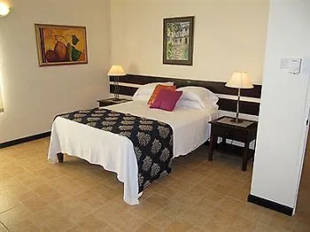 Marblue Apartment Treasure Beach Jamaica